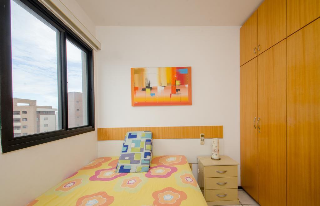 Meireles Ana Bilhar Fortaleza  Quarto foto